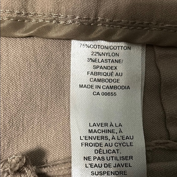 Reitmans women’s Tan Capri Trousers/pants, size 15 - Picture 3 of 9